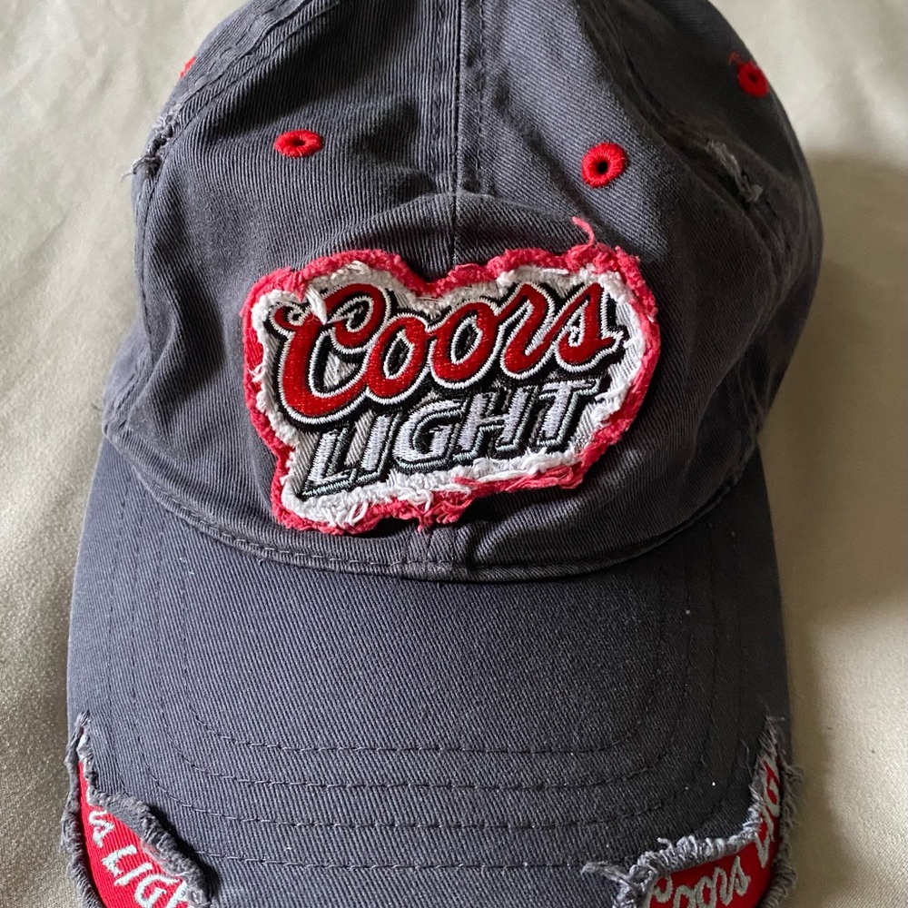 Vintage Coors Light Distressed SnapBack Hat Unisex One Size Grey And Red Hat